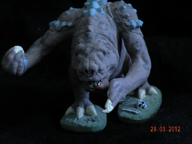 Star Wars Rancor monster model picture  